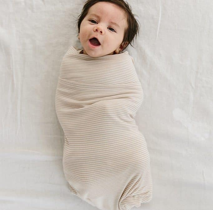 Why You Should Swaddle Baby