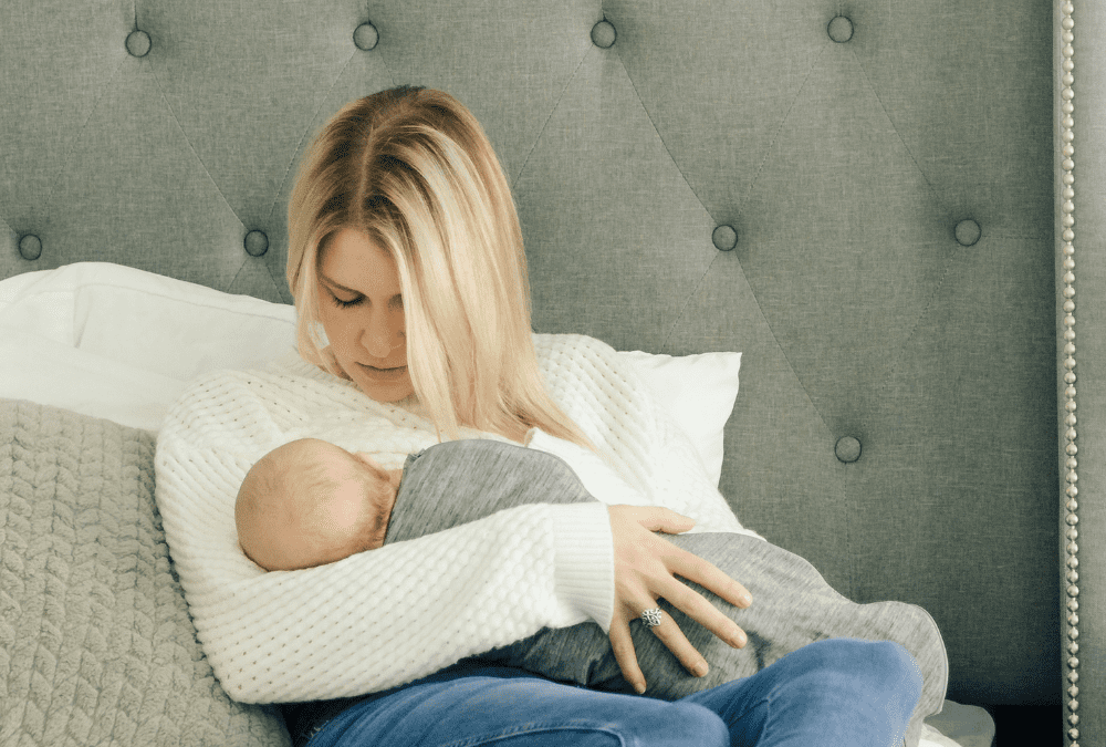 5 Ways To Wake Up A Newborn Baby For A Feed